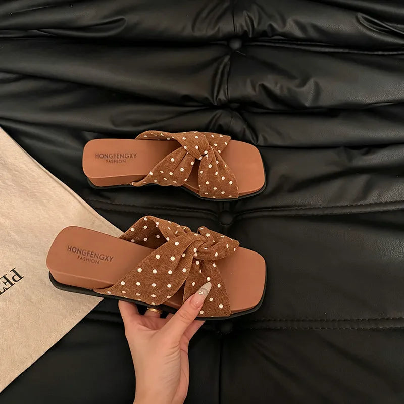 Sandalias tipo zueco con plataforma y estilo francés