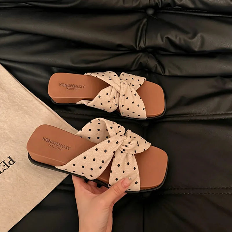 Sandalias tipo zueco con plataforma y estilo francés