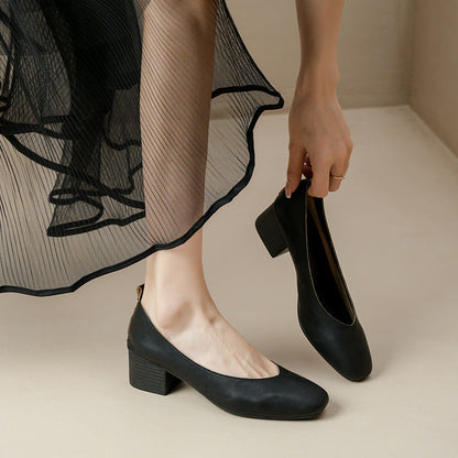 Zapatos de piel de res con tacón medio para mujer