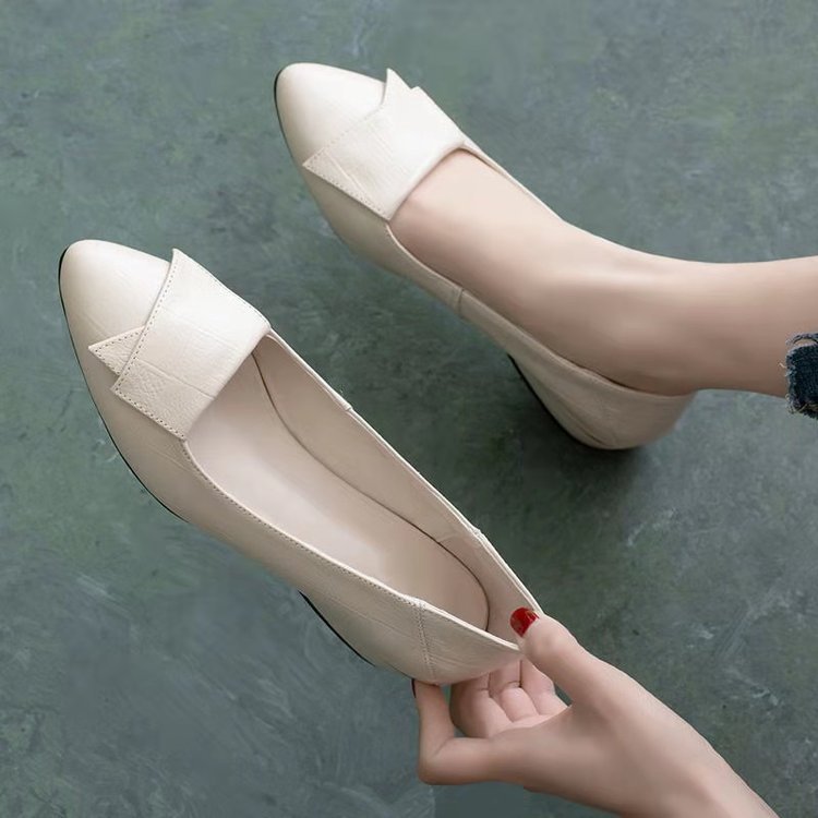 Zapatos de mujer de talón corto 2025