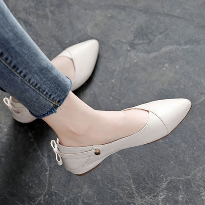 Zapatos planos de cuero